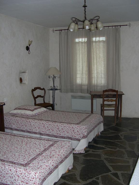 La Bergerie Bed & Breakfast Sainte-Eulalie-de-Cernon Room photo